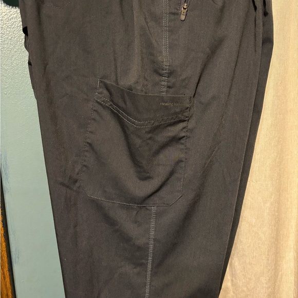 Healing hands jogger scrub pants - Picture 3 of 8